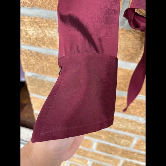 Antropologie burgundy metallic blouse XS - Picture 2 of 8